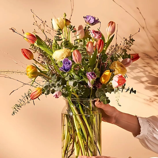 Image of tulip bouquets Netherlands